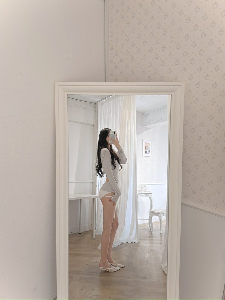 my_xanadu_'s tweet photo. (타 채널 체험단) 아니 수영복은 당연히 예쁠 거 알았는데 내 체형에 잘 맞을 거 같아서 고른 커버업이 생각보다 더 예쁨 ,, 휴가 내내 잘 입을 거 같아 ,, https://t.co/s2zhsyDNGW