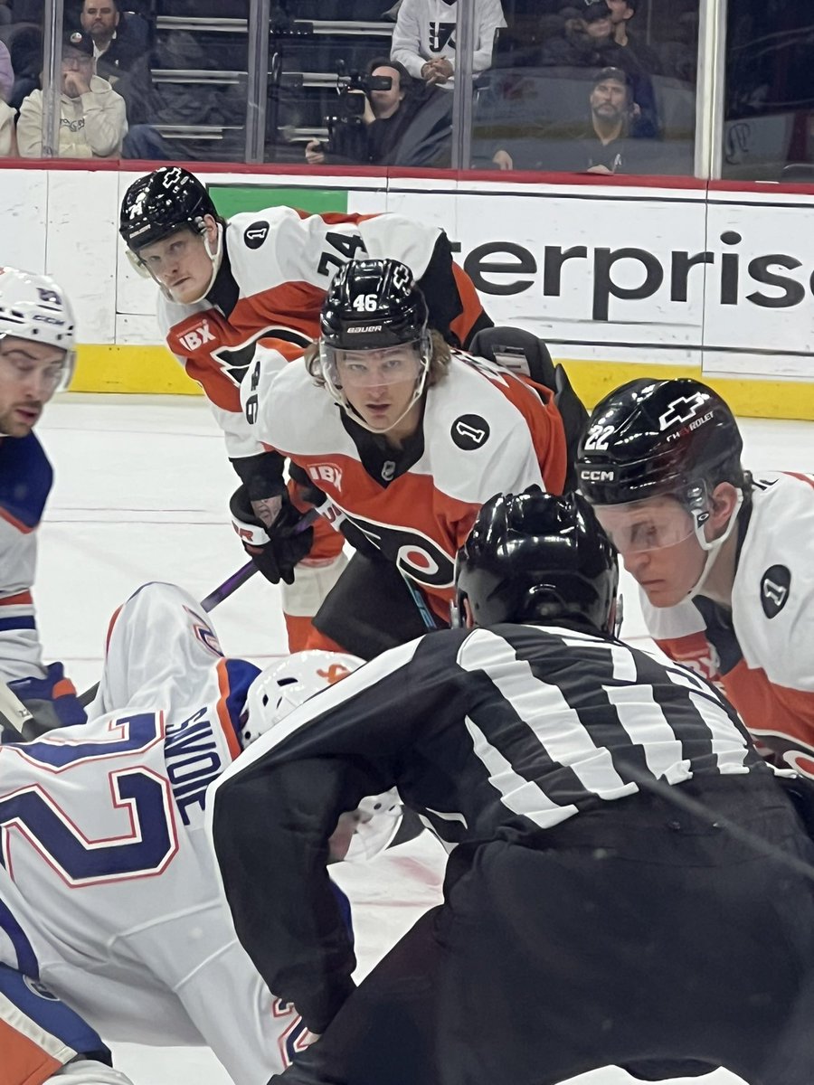 Crossmapsnipes's tweet photo. @NHLFlyers MY SUPERSTAR IS BACK!!!! https://t.co/mVdeCVtKp5