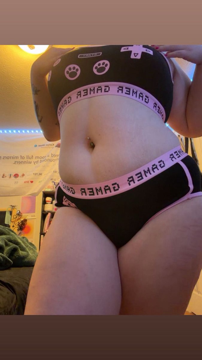 veritythevixen's tweet photo. late night nsfw crew wya? CUM get a piece of me 😘 #nsfwtwtًً #nsfw #mdni #seller #pawg https://t.co/hJ6FMACMoD