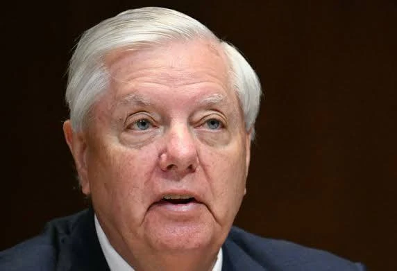 RealBroNat's tweet photo. Mossad poisoned Graham in Kiev. He made Israel hated. Had to go! And scare Trump into more war on Iran. https://t.co/1AuDeuoQ9R