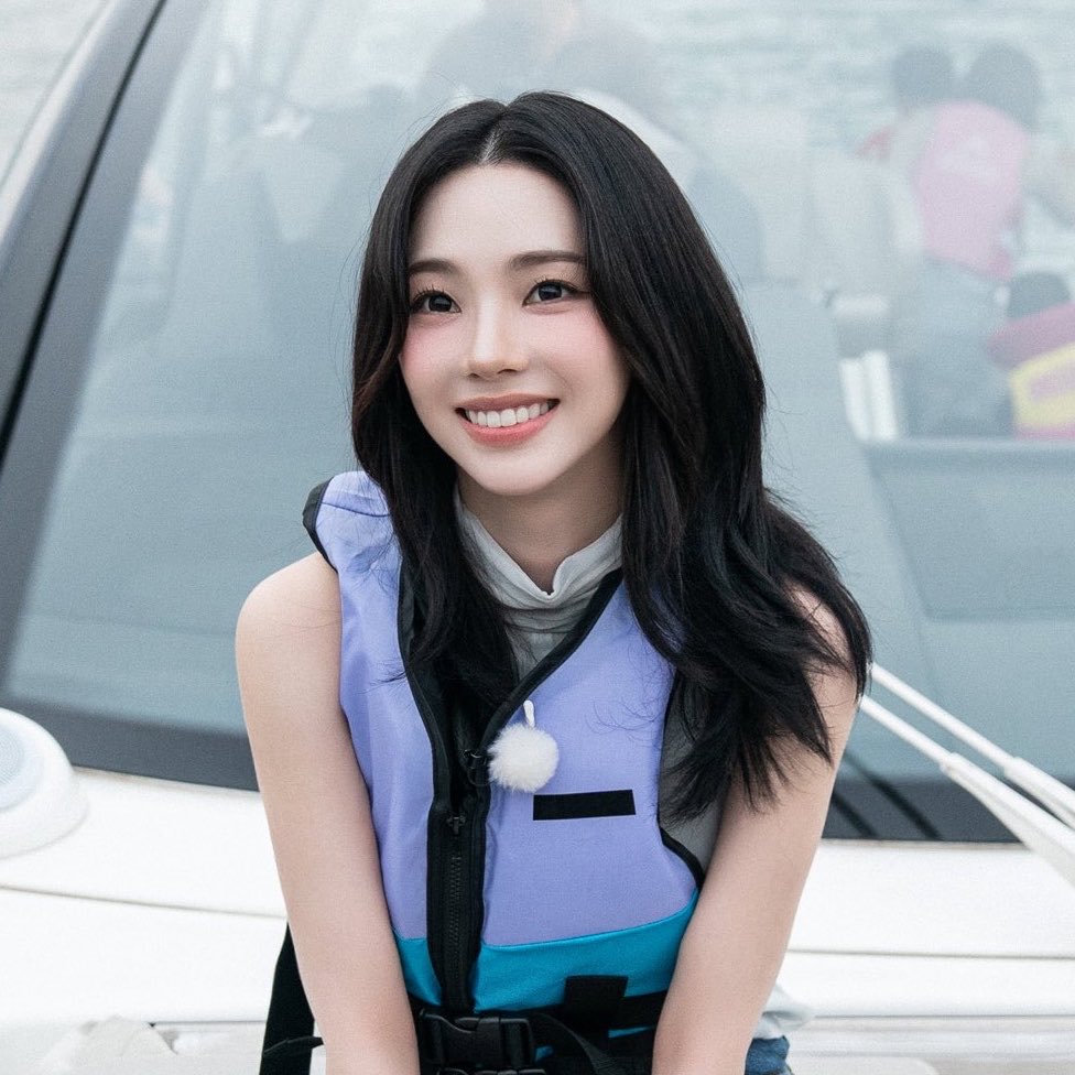 meisttokki's tweet photo. jiminjeong 🥹💙⭐️ https://t.co/IBpRY6euZi