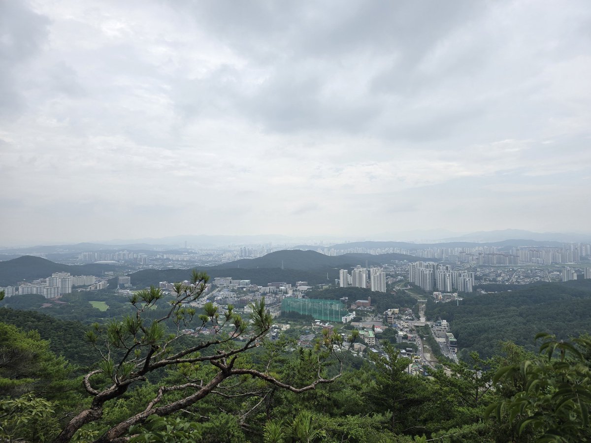 itjung74's tweet photo. 멀리서 조망하니 평안하고 평온하다 https://t.co/kmRBLrazAe