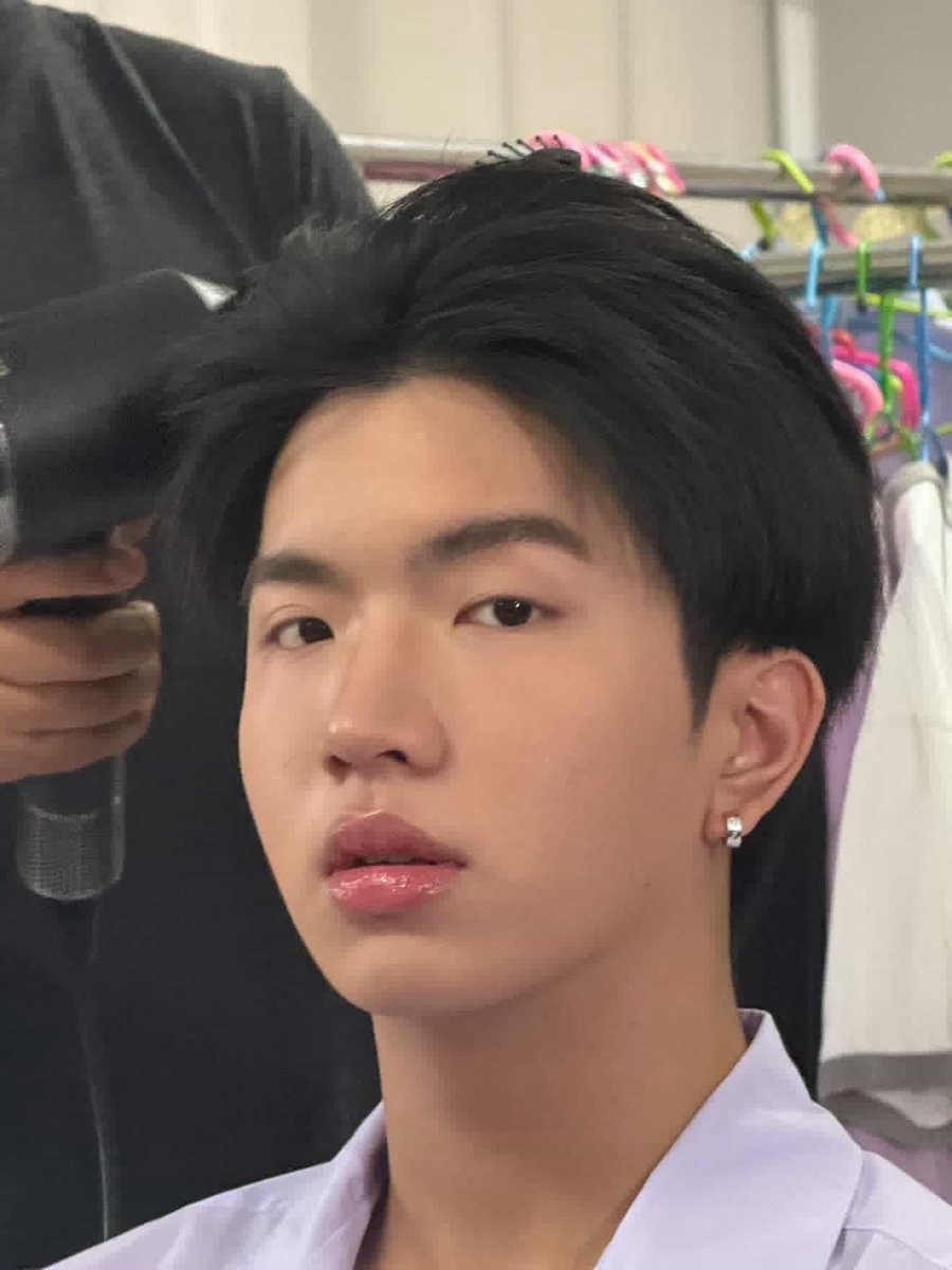 draftoast's tweet photo. sea sebagai lelaki nonchalant dan cool ini punya pcr yg menal menul, cantik jelita, sayangku my kinyis kinyis, imut, dan pinky. huft. ak kpn. gantian dng sea nnti ak kirim semua salmon dari sushi tei https://t.co/4PYRbluRYM