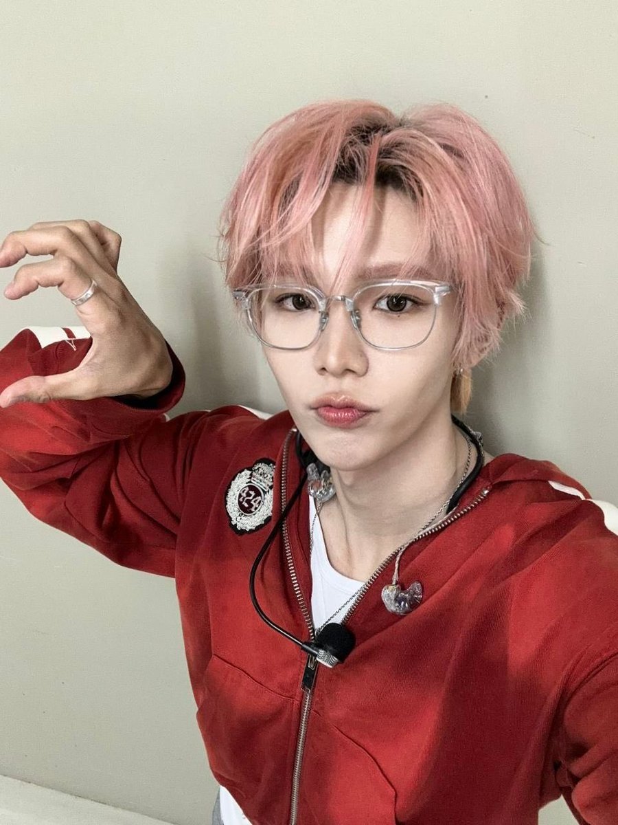 misikkkaa's tweet photo. 너무 이쁘다🥺🥺🥺💖💖 https://t.co/nllSB24uLf
