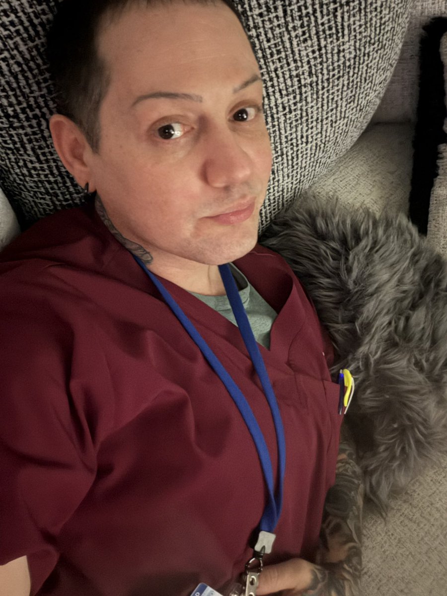TSKierstenBunnz's tweet photo. So I’m in school for Veterinary Assistant 👀 https://t.co/TpdfQPv8eR