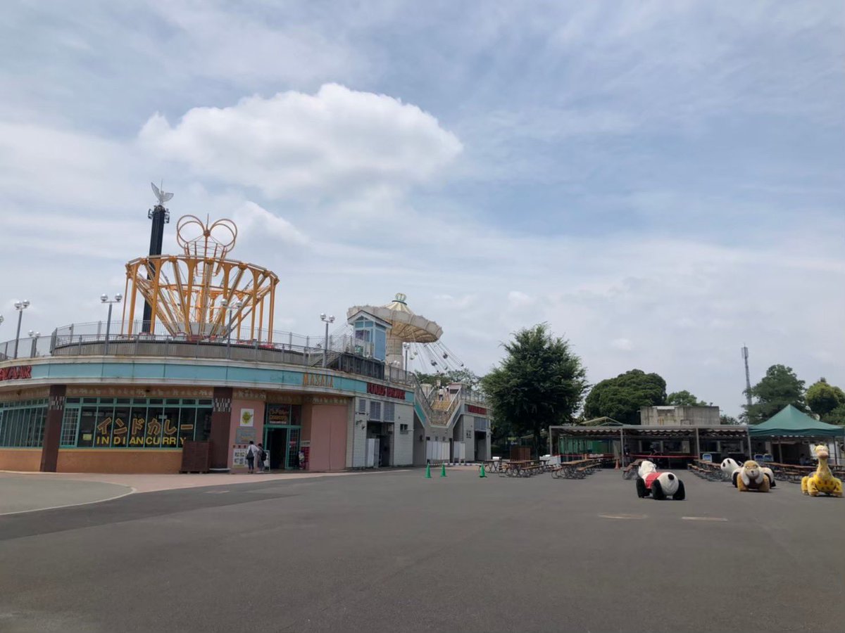 attraction_maro's tweet photo. あの夏に戻れるなら戻りたいと思って6年。跡地である練馬城址公園に訪れてはとしまえんの断片を見つけて"たしかにここにあった"記憶を懐かしんだり。(きっとそういう方多いはず)そんな中で西武園のとしまえん企画は夢のように嬉しくて。雰囲気だけでもあの夏に寄り添えるならもうそれだけで幸せです… https://t.co/anpZqSp4q4