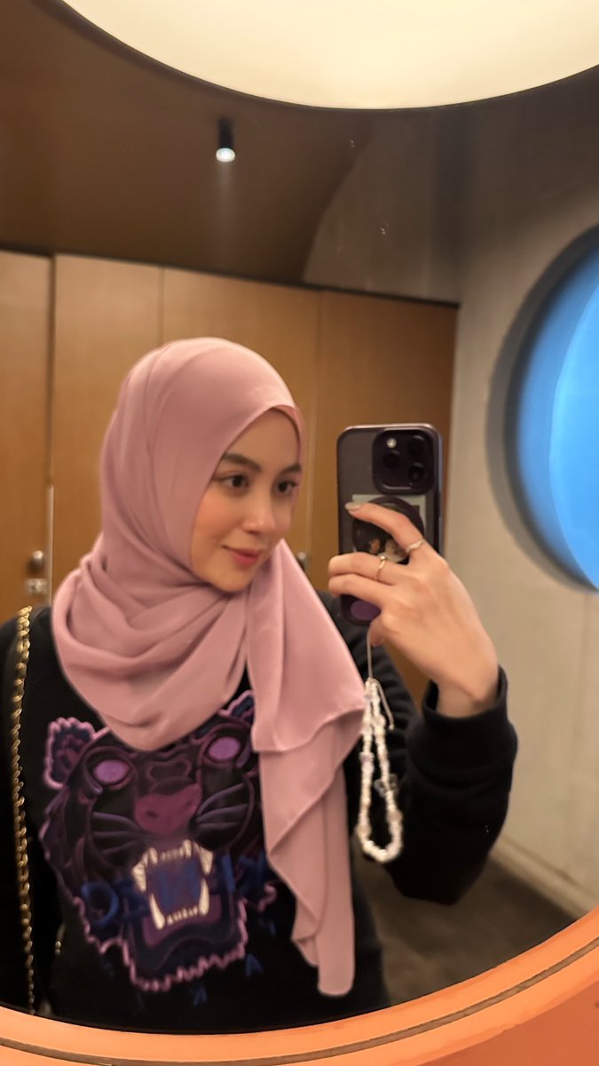 nblh_ayu's tweet photo. Hi everyone, apa kabarnya? Yaampum baru inget punya X hahaha ternyata udah hampir 8 bulan off disini. Kalian gimana kabarnya?🥹🫶🏻 https://t.co/toAizcnCbS