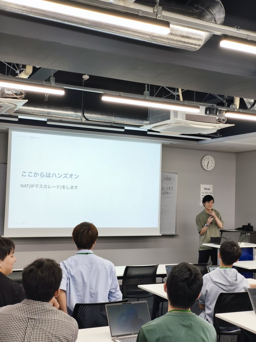 sazanami_Dev's tweet photo. 【ネットワーク講座】
ネットワークについての講座を行いました！

ルータ、プロトコル、IPアドレスなど幅広い解説を行いました📝

ハンズオンでは実際のパケットの流れを確認したり、IPアドレスの変換をやってみるなど実践的な内容も🔥

#さざなみ開発 #トライデントコンピュータ専門学校 #サークル https://t.co/fMYHhn9MjX