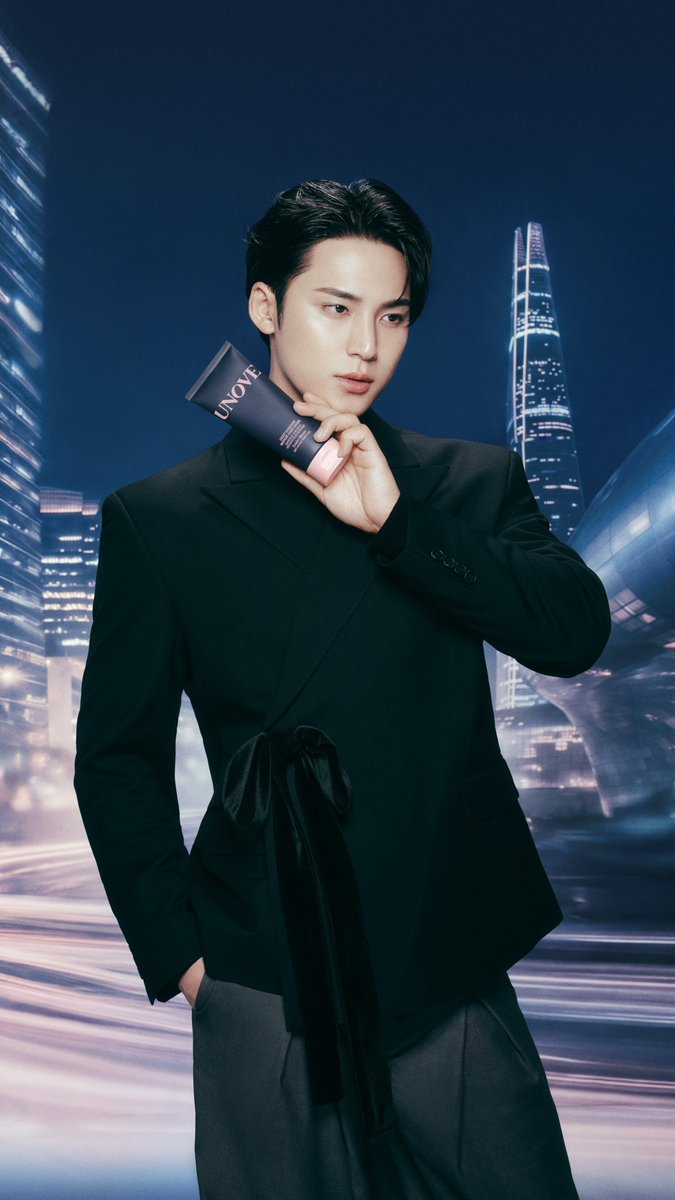 UNOVE_KR's tweet photo. 𝐒𝐄𝐎𝐔𝐋 𝐓𝐎 𝐆𝐋𝐎𝐁𝐀𝐋 🌎
비현실적 부드러움은
언어와 국경을 넘어 전해집니다.

KOREA’s NO.1 HAIRCARE.
서울에서 시작된 어노브가
전세계에서 사랑받고 있는 이유,

Surreal Softness, Powerful Repair.
압도적 1위*, 압도적인 부드러움.

앰버서더 민규와 함께하는
K-헤어케어 대표 어노브가 만들어갈
앞으로의 여정에도 함께해 주세요.

#어노브 #UNOVE #민규 #MINGYU

*2022-2025 올리브영 어워즈 헤어케어 부문 1위 /
어노브 어노브 딥데미지 리페어 헤어마스크