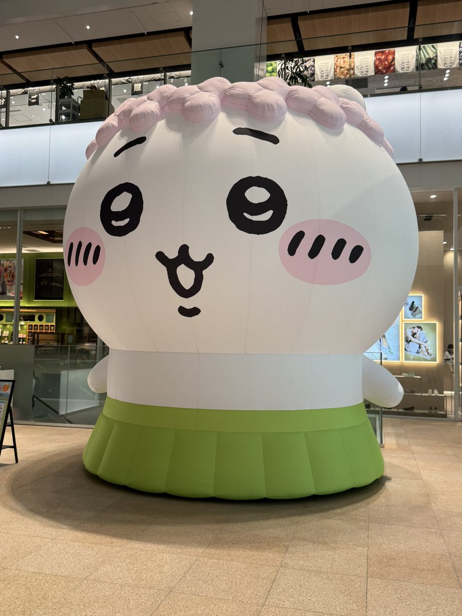 hide64920967's tweet photo. 小さくないちいかわ https://t.co/xKu6gxuioo