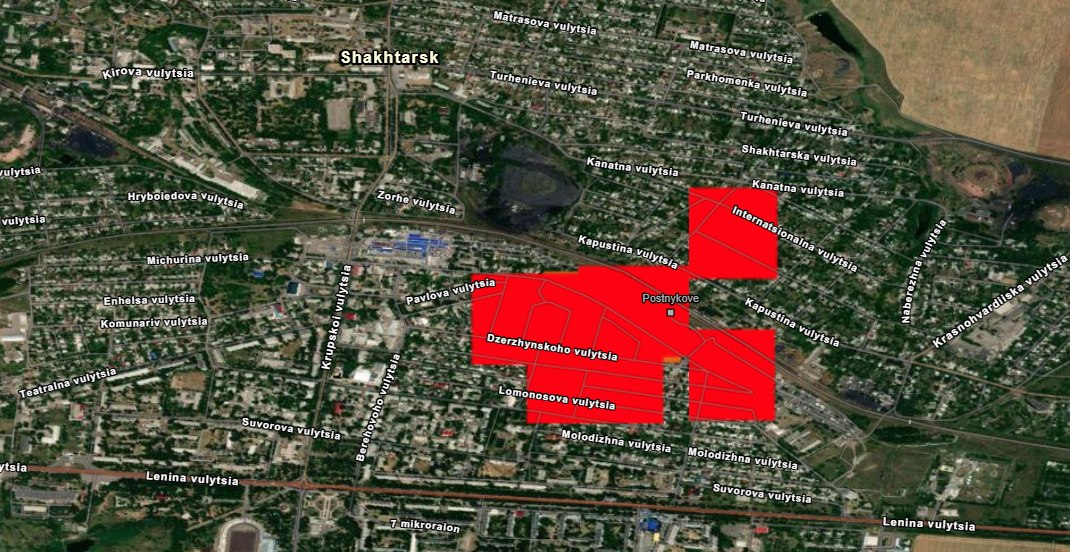 Exilenova_plus's tweet photo. Occupied Shakhtarsk in Donetsk Oblast was also attacked. According to preliminary reports, the strike targeted the area near the railway station. https://t.co/3YvZCPk2lp