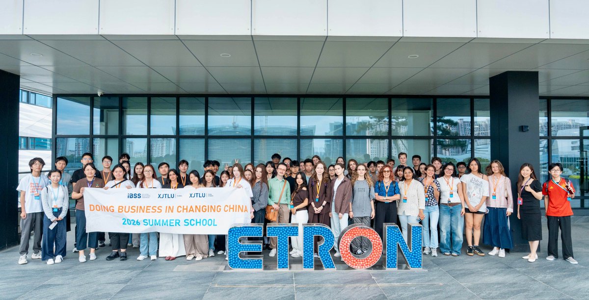 IBSS_XJTLU's tweet photo. Our 'Doing Business in Changing China' Summer School 2026...
🏙️Shanghai and Suzhou
🏭Visits to Siemens and ETRON
🖼️China Art Museum and Suzhou's Lingering Garden
🖌️Calligraphy and Chinese classes
🧑🏫Lectures and group projects
🌏124 students, 22 nationalities.
#IBSS #WeConnect https://t.co/GonKkQG01b