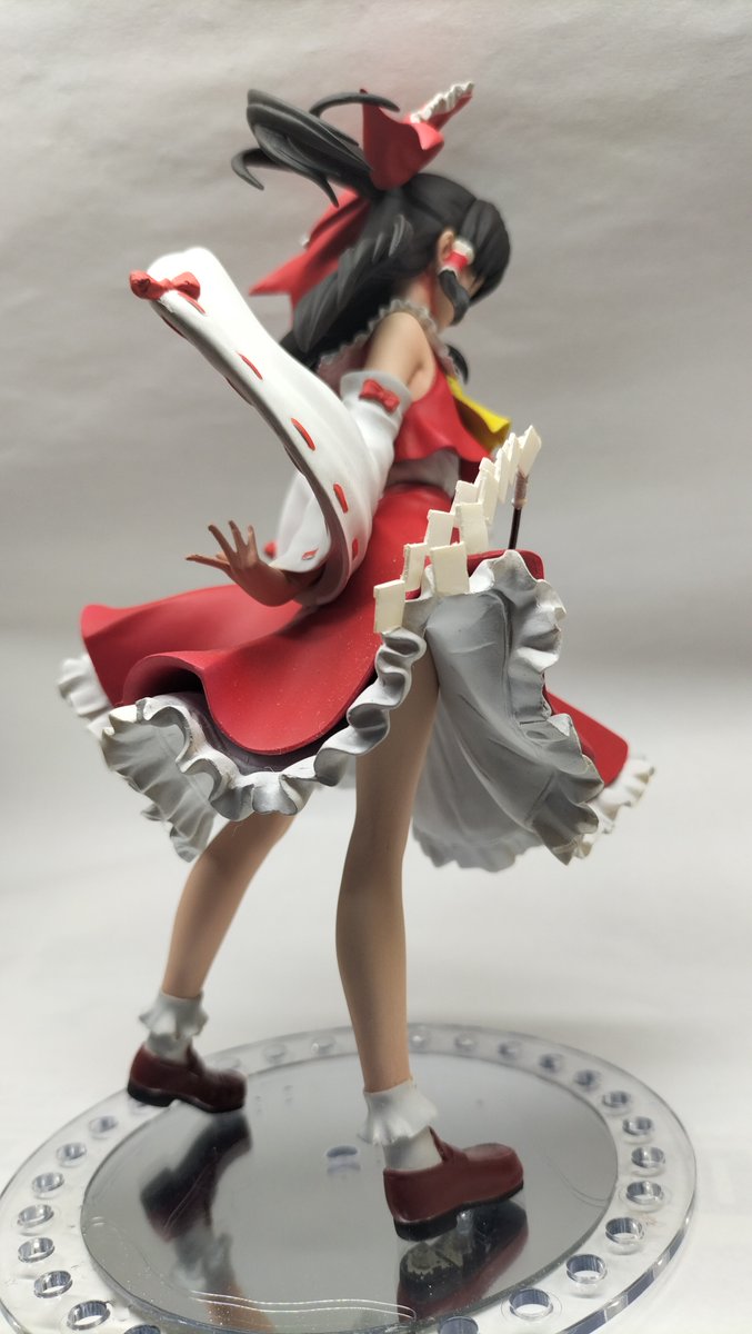 like_hell2015's tweet photo. 1/8 グリフォン　博麗霊夢　を作ってみた！#ガレージキット　#ゆっくり霊夢 https://t.co/N2SWqDWT3Z