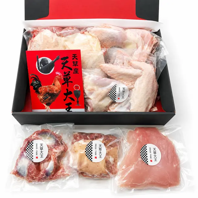 shokuma_com's tweet photo. SHOKŪMA（ショクーマ）で出会った   
熊本県天草市の #船田工務店 （日の出農場）さん。            

最高級の鶏肉「#天草大王」ご存じですか？  

天草大王は、熊本県内の指定農場でのみ飼育することができる国内最大級の地鶏です。昭和初期に一度絶滅したデリケートな天草大王を、船田工務店では緻密な管理技術で一羽一羽大切に育て上げています。