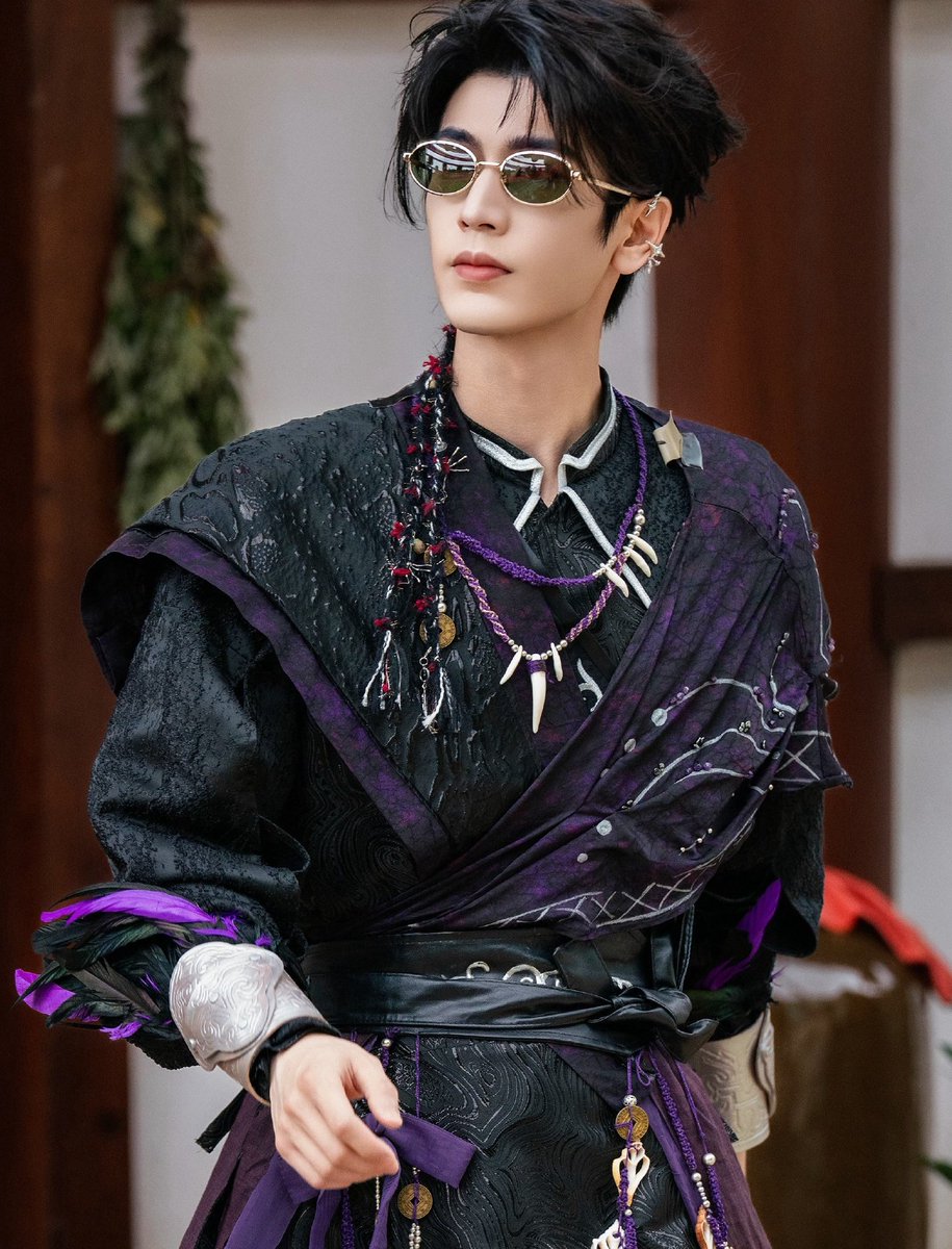 yukavinter's tweet photo. かっこいい😍(*´>ω<`*)
#张凌赫 #張凌赫 #ZhangLinghe #ジャン・リンホー https://t.co/LD4yZwpkQS