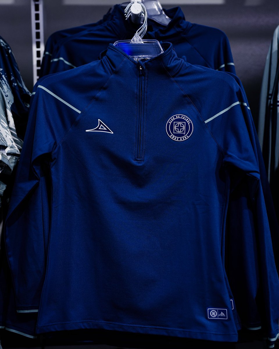 CruzAzul's tweet photo. 🚨 Azules en San Luis. Tendremos venta de productos de La Máquina. 

🏨 Hyatt Regency San Luis Potosí
📍 Real de Lomas 290, Lomas 4ta Secc, 78216 San Luis Potosí, S.L.P.
⏰ Jueves 16 de julio de 13:00 a 17:00.
⏰ Viernes 17 de julio de 10:00 a 16:00. https://t.co/VN4npm9a6m