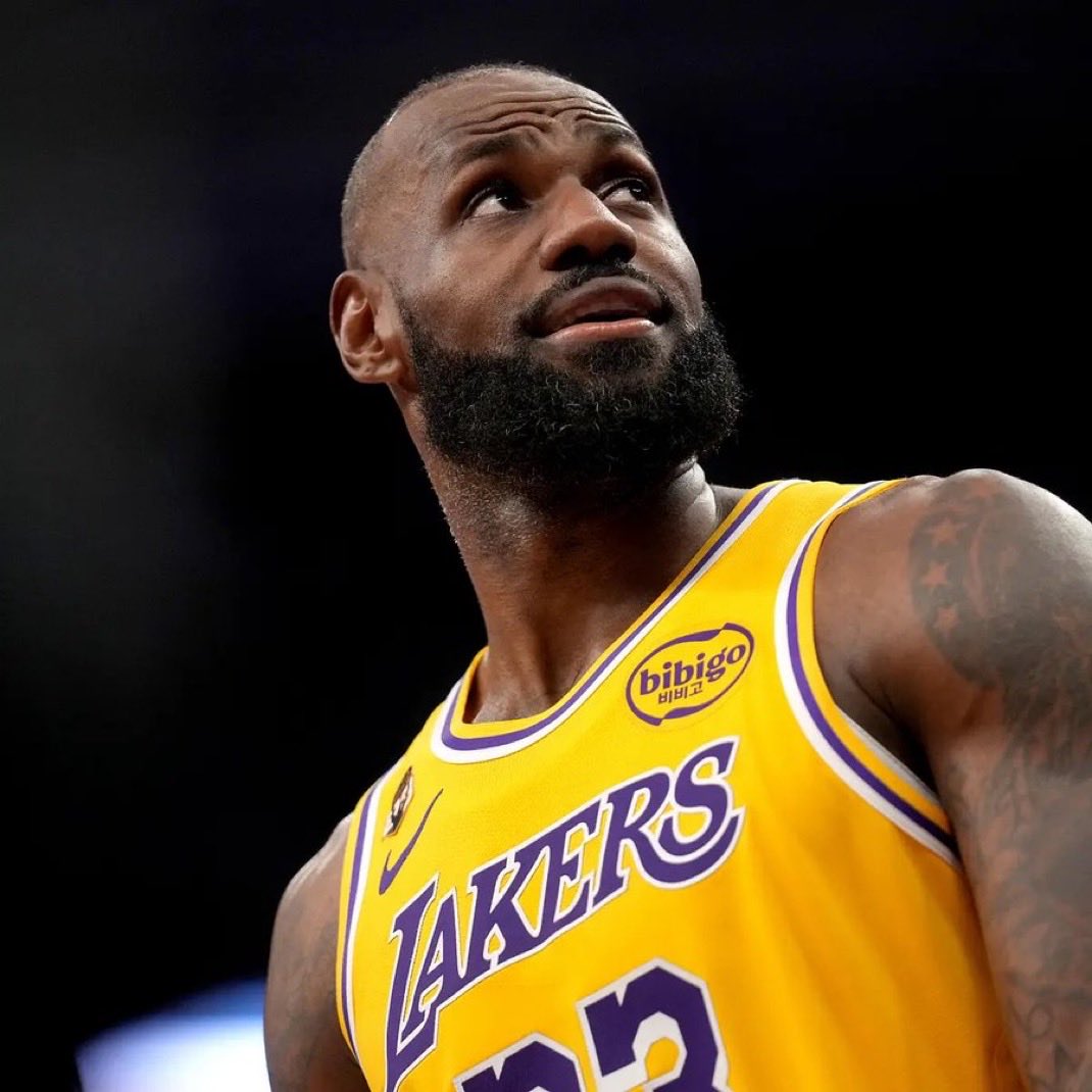 BGNHoops's tweet photo. What is your final prediction on which team LeBron will sign with? https://t.co/li05i1B410