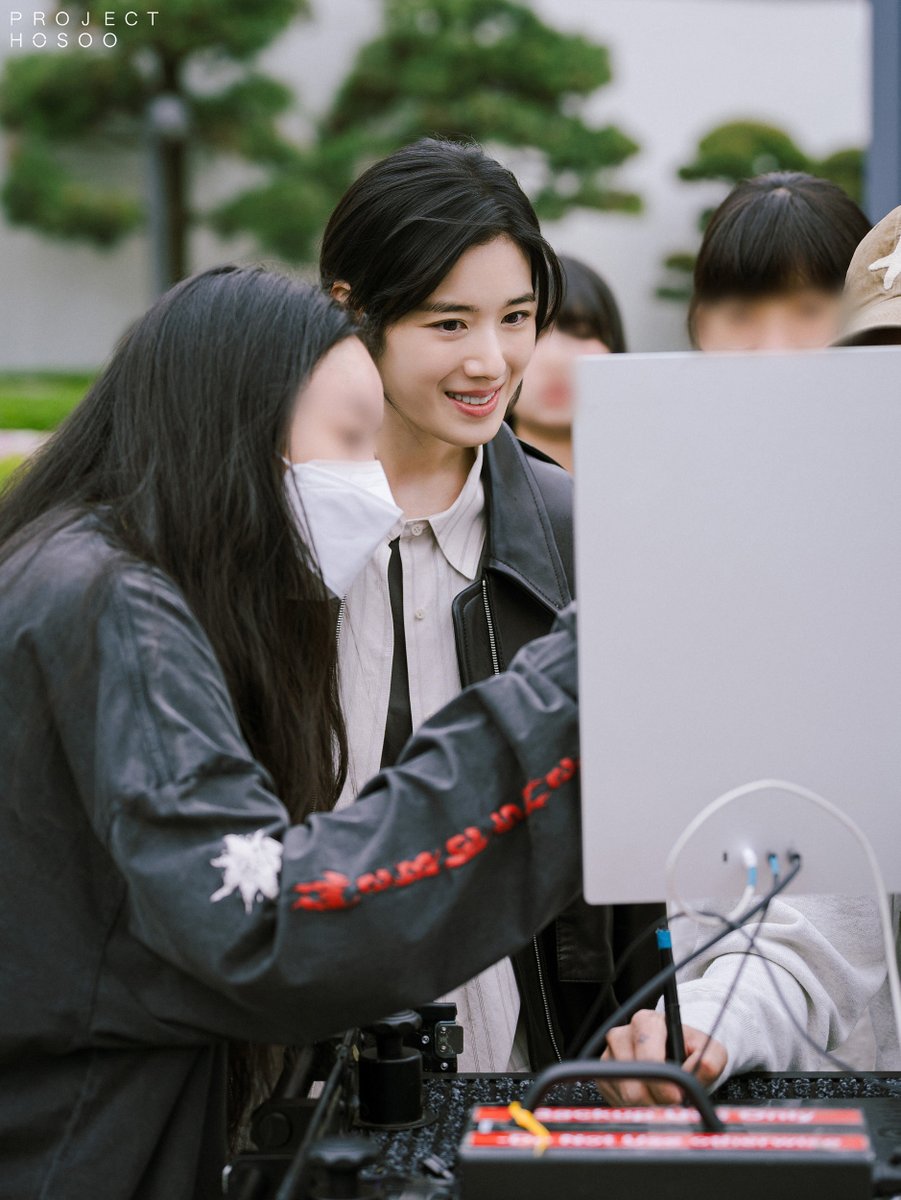 projecthosoo's tweet photo. https://t.co/yAEglwnc0t