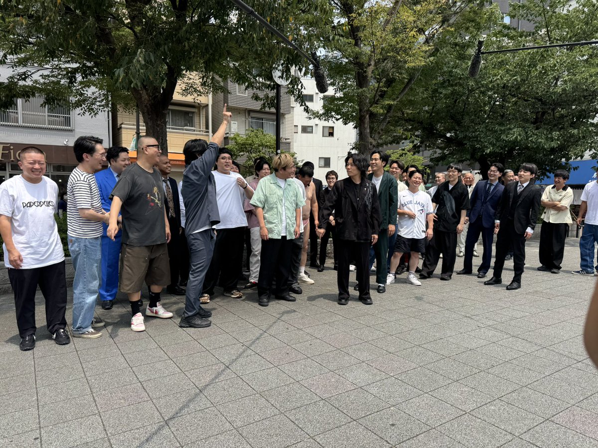 ariyoshinokabe's tweet photo. 有吉の壁
レギュラー最終回まで収録残りあと5回！

来週22日の2時間SPの1コーナー
元気に撮影してきます！

たくさんの温かいメッセージありがとうございます！
これからもお笑い100%でお届けします！ https://t.co/r9QtZT9hY8