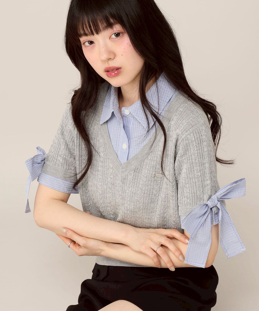 heather_love's tweet photo. ヘザーの柄シャツのレイヤード風
デザインが可愛い
ドッキングデザインのサマーニットが
今アツい!!✨
リボンモチーフのデザインは
主役級の可愛さで
みんなを目を惹くこと間違いなし❤︎
#Heather https://t.co/jyvq5tyYyc