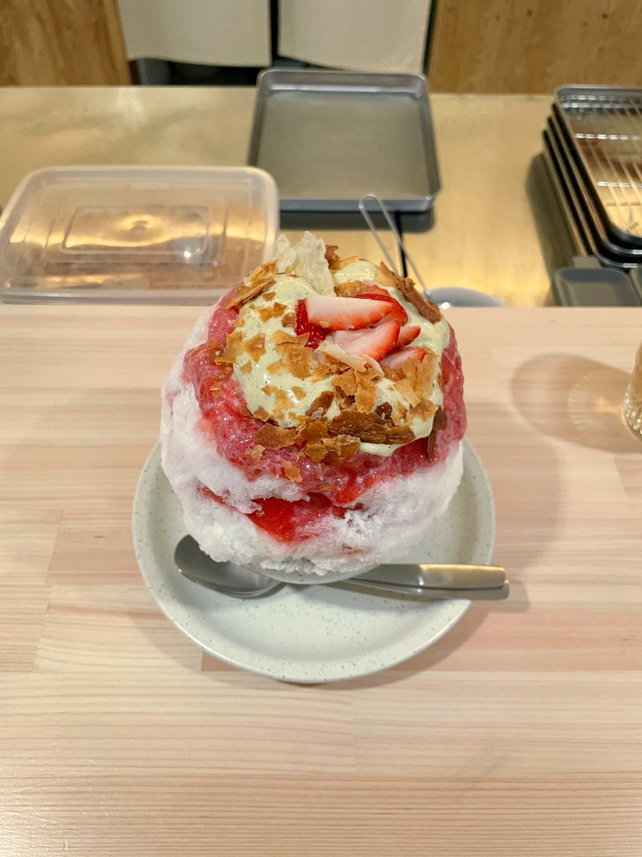 qhtals's tweet photo. 사계절을 빙수와 함께하기 -🍧🧊 https://t.co/RERdp65Atc