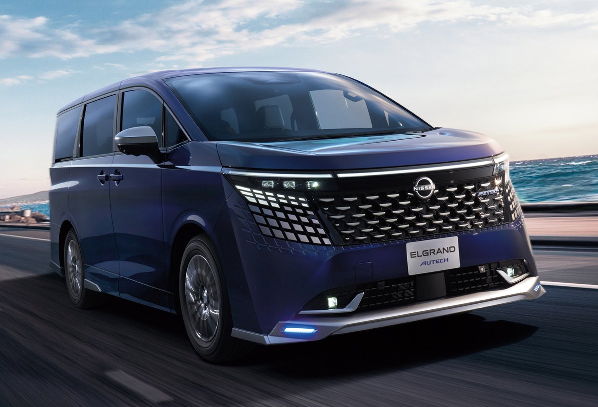 responsejp's tweet photo. 日産『エルグランド』新型、「AUTECH」や「VIP」などカスタム4モデルを発売、“おもてなし”力アップ
https://t.co/aVTj8Ac8qi

#新型車 #日産 #エルグランド #ミニバン https://t.co/PnjlOAaHXl