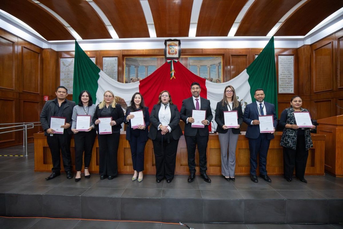OSFEM_oficial's tweet photo. La integridad institucional se fortalece con la participación y el compromiso de quienes la hacen posible.

Hoy se llevó a cabo la Segunda Sesión Extraordinaria del Comité de Ética y de Prevención de Conflictos de Intereses del #OSFEM. https://t.co/AxhIxScVaN