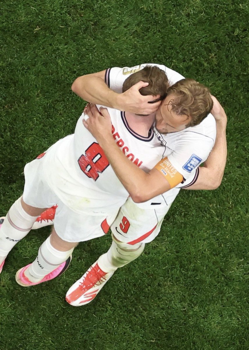 87Milosz's tweet photo. Dziś przegrała piłka nożna znowu argentyńskie kurwy w finale razem z tymi kurwami z Hiszpani najgorszy mundial od lat https://t.co/suguUzVnch