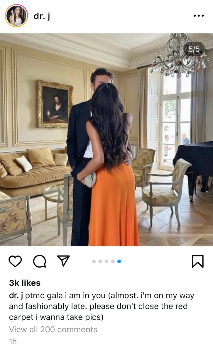 kngdnspell's tweet photo. #robvadi secret (not so secret) date to the ptmc gala socmed au? anyone?🥂 (1/2) https://t.co/77iHOJMehe