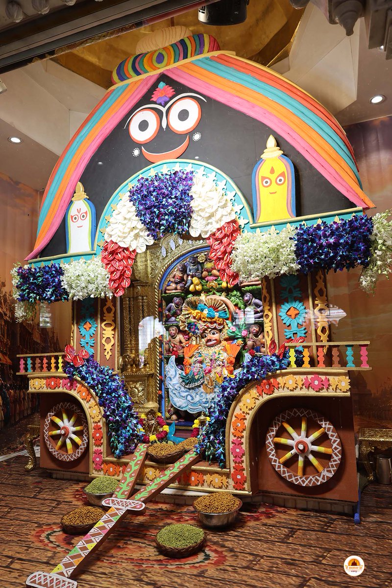 kashtbhanjandev's tweet photo. Darshan :16-07-2026
"जय जगन्नाथ!"
जगन्नाथ स्वामी नयनपथगामी भवतु मे ॥
અષાઢી બીજ- રથયાત્રાના પાવન પર્વે
શ્રીકષ્ટભંજનદેને જગન્નાથજી થીમ આધારિત અલૌકિક શણગાર !
Shri kashtbhanjandev hanumanji Maharaj Salangpur dham.
https://t.co/tteV5KhUvC
https://t.co/zgOd7Pu4DO
#salangpurdham https://t.co/OZaSVcARMA