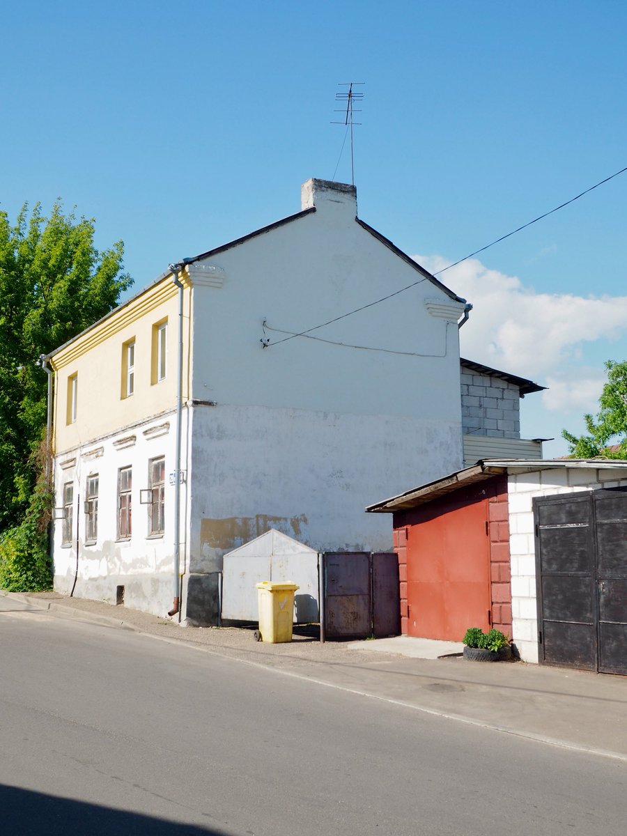NicolaTeaser's tweet photo. #streetphotography #insidephotos #photooftheday #photocollection #sony #streethunters #streerphotographers  #lensculturestreets #yuorshotphotographer #myfutureshoot #urbanstreetphotogallery  #sweetsnesday #burnmyeye #life_is-street #storyofthestreet #oursstreets #гродно https://t.co/kYGFoUnvWE