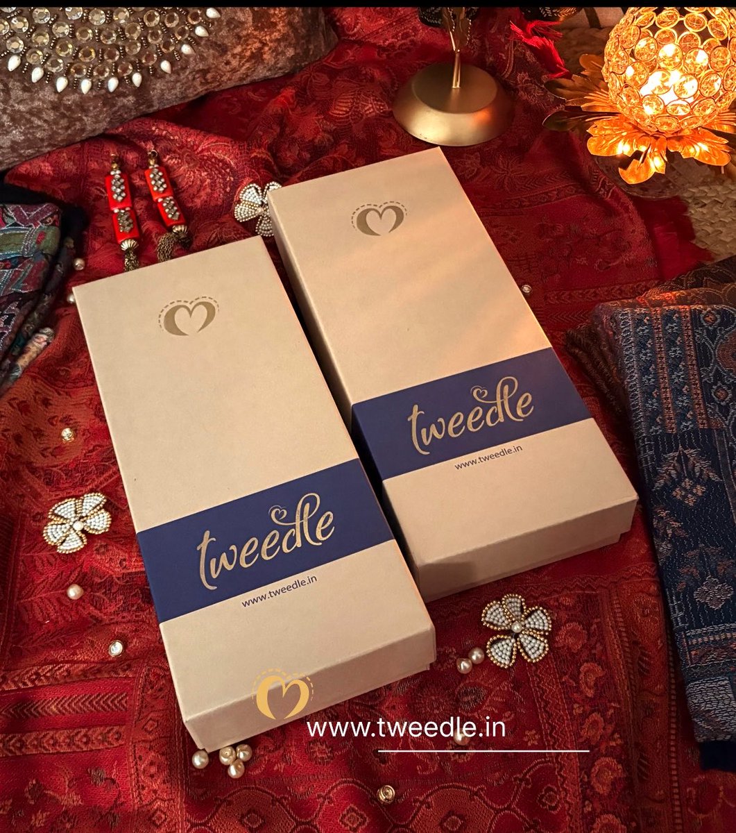 TweedleIndia's tweet photo. Beauty deserves a beautiful beginning. — because a great gift is felt from the moment it's in your hands.

Discover the experience at ….
.
.
https://t.co/LjGGaBZfuW

#TweedleIndia #tweedle #shawlGiftPackaging #ThoughtfulGifting #GiftingIdeas #EthnicWear https://t.co/N3t7oQEmTM