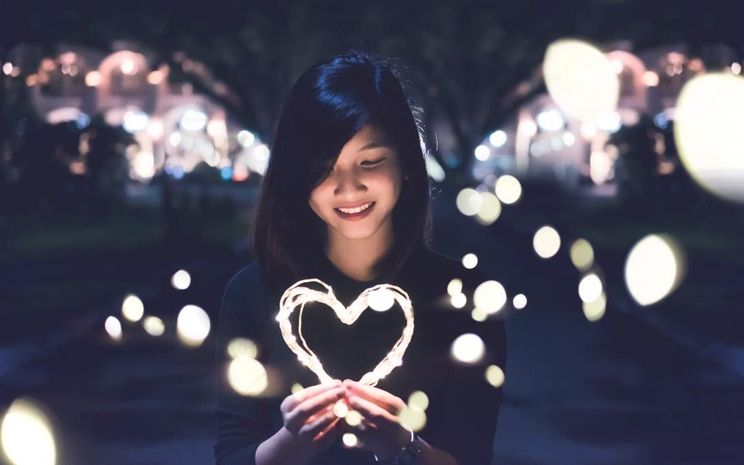 cptsdfoundation's tweet photo. When a new relationship starts, we are overwhelmed with emotional flashbacks from younger “Inner Parts” desperate to be loved, protected, and supported. 
In this article, our guest contributor looks at the connection between cptsd and attachment trauma. https://t.co/oXogaYJQlr https://t.co/tdIrZBFt1c