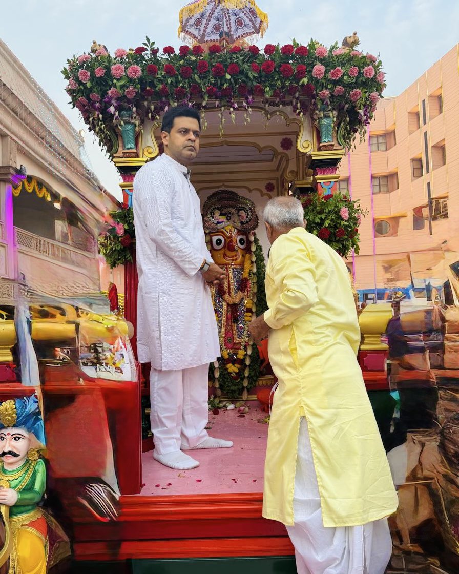 DhanrajNathwani's tweet photo. Blessed to have offered prayers to Bhagwaan Shri Jagannath in Ahmedabad on this sacred occasion of Ashadhi Beej and Rath Yatra. May Mahaprabhu’s eternal blessings guide us all towards peace, prosperity, and righteous living.
Jay Jagannath! 🙏🏻

 #RathYatra2026 #Ahmedabad https://t.co/TT6Lkjbsnj