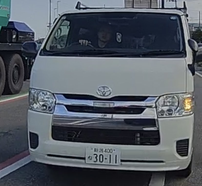 bossmreddy's tweet photo. #栗ノ木バイパス  #車間距離不保持 https://t.co/wY57DkWBRg