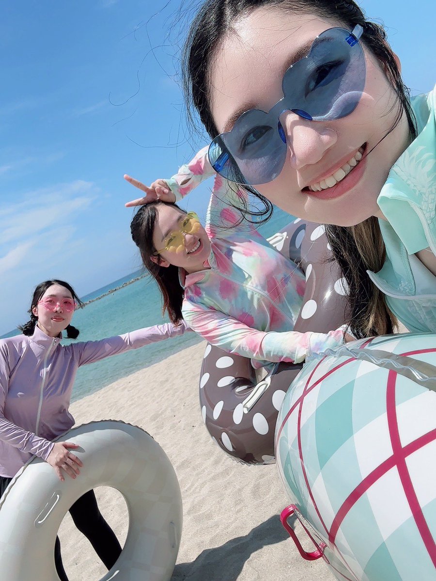 nyoki_t's tweet photo. 海ーーーーー！！！！！！！！ https://t.co/K6POEcsuh0