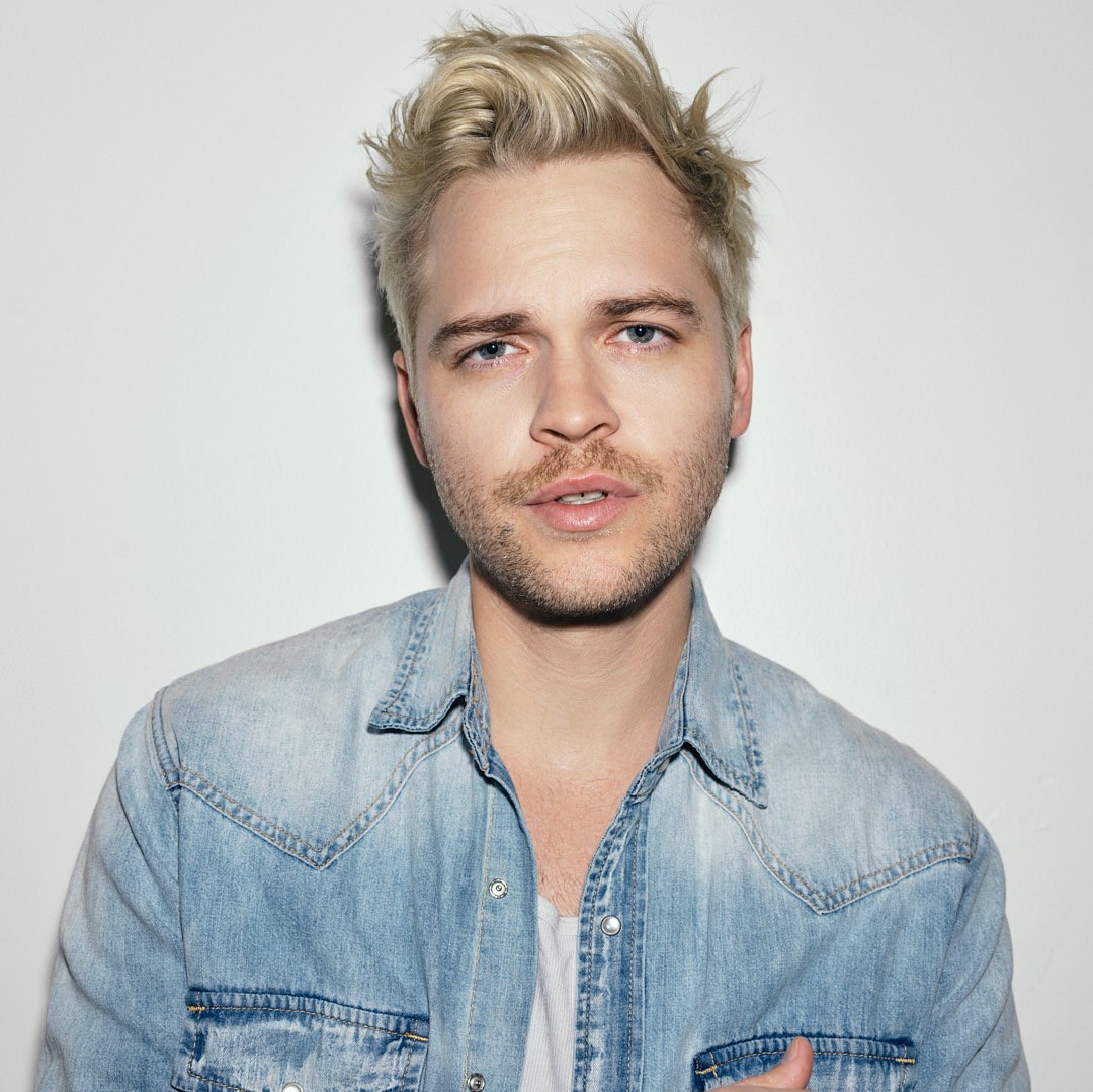 LegendLittleMac's tweet photo. Happy Birthday Alexander Calvert aka Jack Kline from the former CW show SUPERNATURAL! #supernatural #supernaturalfan #supernaturalfans #spn #spnfam #spnfan #spnfans #spnfamily #spnfamilyforever #supernaturalfamily #supernaturalfamilyforever #alexandercalvert #jackkline https://t.co/fkYTZbHpOd