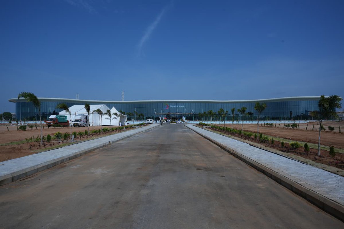 KTRBRS's tweet photo. Delighted to see our efforts pay off 😊

One of the biggest investments in Energy storage that we were able to achieve 

Amara Raja has commissioned its Customer Qualification Plant (CQP) at its Giga Corridor in Mahbubnagar—a key milestone in its ₹9,500 crore investment in Mahbubnagar, Telangana

The facility bridges battery R&D and commercial manufacturing by enabling product and process qualification before production begins at the company's Gigafactory next year, further strengthening Telangana's position as a hub for advanced energy storage manufacturing