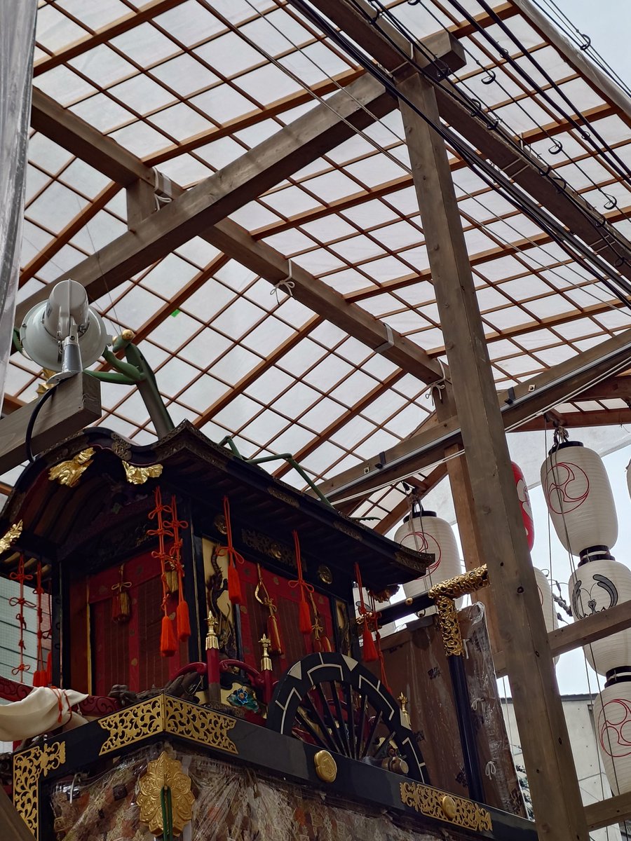 tyanneon's tweet photo. 祇園祭蟷螂👍 https://t.co/93eRdU5kAf