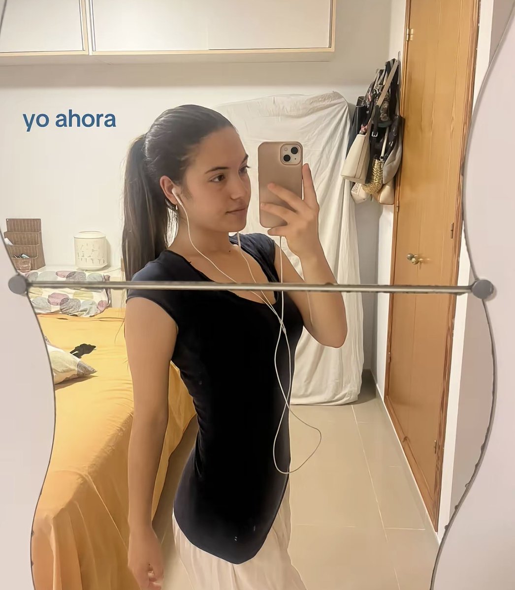 adrifdzzzzzz's tweet photo. Hay tios que no se merecen estar con mujeres, le ha cambiado hasta el brillo de los ojos tú https://t.co/y5XwBnTt3a