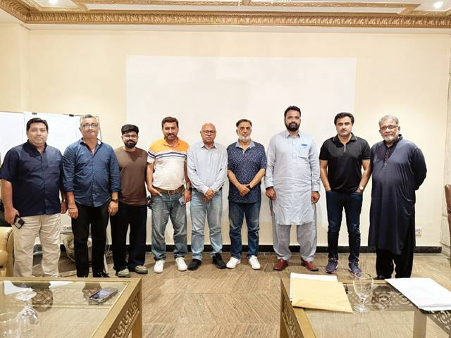 The_Nation's tweet photo. Model Town Zone CA prioritises long-format cricket development
https://t.co/v1WUvv2OpG
#ModelTown #CA #Long_format #cricket https://t.co/IpwWy9Q7Mk