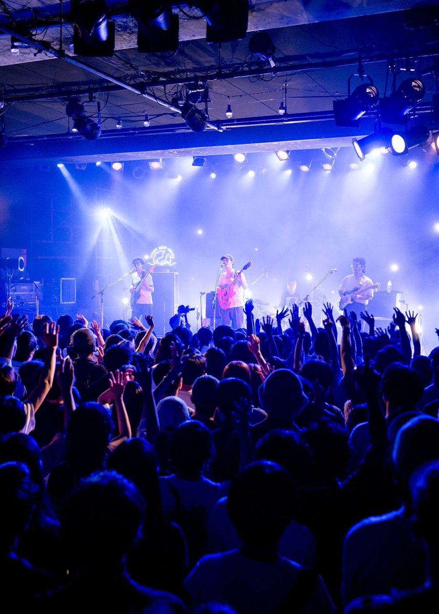 Yogees_band's tweet photo. THANKS💫
LIQUIDROOM 22th ANNIVERSARY
 
リキッドルームの22周年パーティー
Wアンコールまで最高でした✊🏻

📸 Yukitaka Amemiya https://t.co/Qo2fZ2NBlc