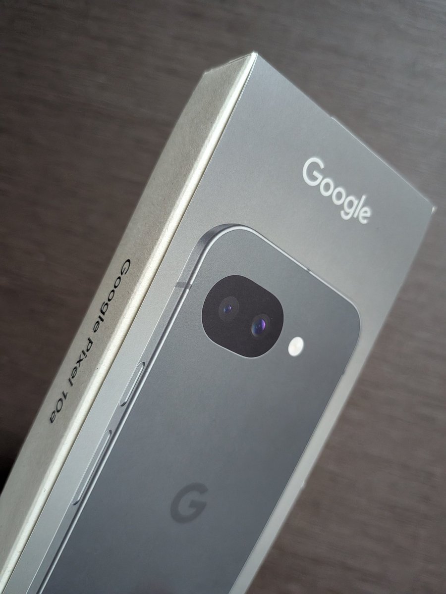 ms_012010's tweet photo. スマホのストレージが128GBだともう限界ということに気付いたため、256GBのスマホに機種変更した😳✨ https://t.co/8PZSgyxSHu