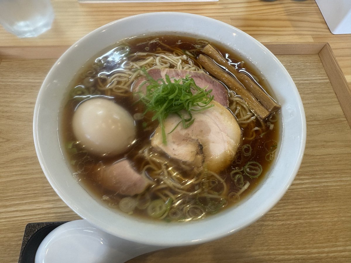 diamond_NO5's tweet photo. ☆中華そばHIBARI🍜太田市

★味玉中華そば

やっと来れました！
初見なのでまずは中華そばで…

スープ、麺、チャーシュー…
バランスのとれた一品でした。 https://t.co/wvtCspnpTZ