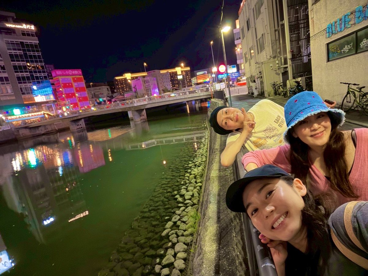 baramusi's tweet photo. ポッドキャスト更新しました！
素敵なゲストだよ！
◎今夜の世迷言は…◎俺節ハンパじゃねえ/よまえるひつじと友の会🌹ゲスト🤡高山のえみ&amp;👶🏻後東ようこ/好きな俳優は…/夜更かしさんと掘り出しさん「クローザー」
https://t.co/7Bb9RFvSms https://t.co/RyjZPIJwkP