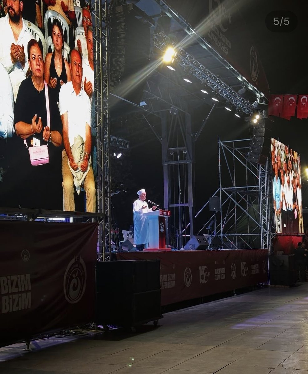 GlinZboz's tweet photo. 🇹🇷 15 Temmuz Demokrasi ve Millî Birlik Günü kapsamında düzenlenen anma programında; il ve ilçe teşkilatlarımız ile kıymetli hemşehrilerimizin katılımlarıyla birlikte demokrasi nöbetindeydik.

Milletimizin iradesine sahip çıktığı o destansı geceyi unutmadık, unutturmayacağız. Aziz şehitlerimizi rahmetle, kahraman gazilerimizi minnet ve şükranla anıyoruz.

Rabbim birlik ve beraberliğimizi daim, devletimizi payidar eylesin. 🇹🇷 

@tugbaisikercan
@alicetin07
@akkadinantalya