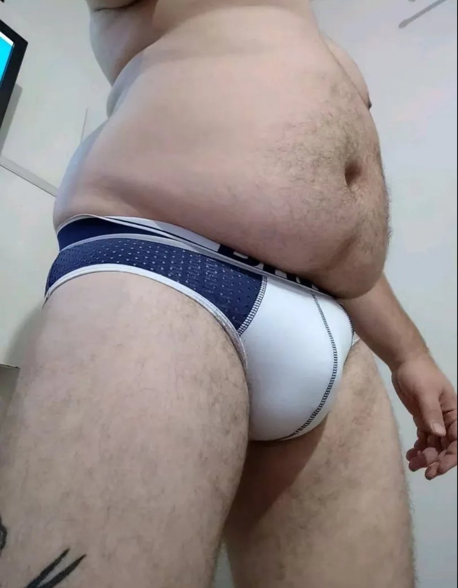 pause4cum's tweet photo. Foi aqui que pediram um urso no ponto pro abate? 🥵🔥🐻 https://t.co/ROwRSGOJOR