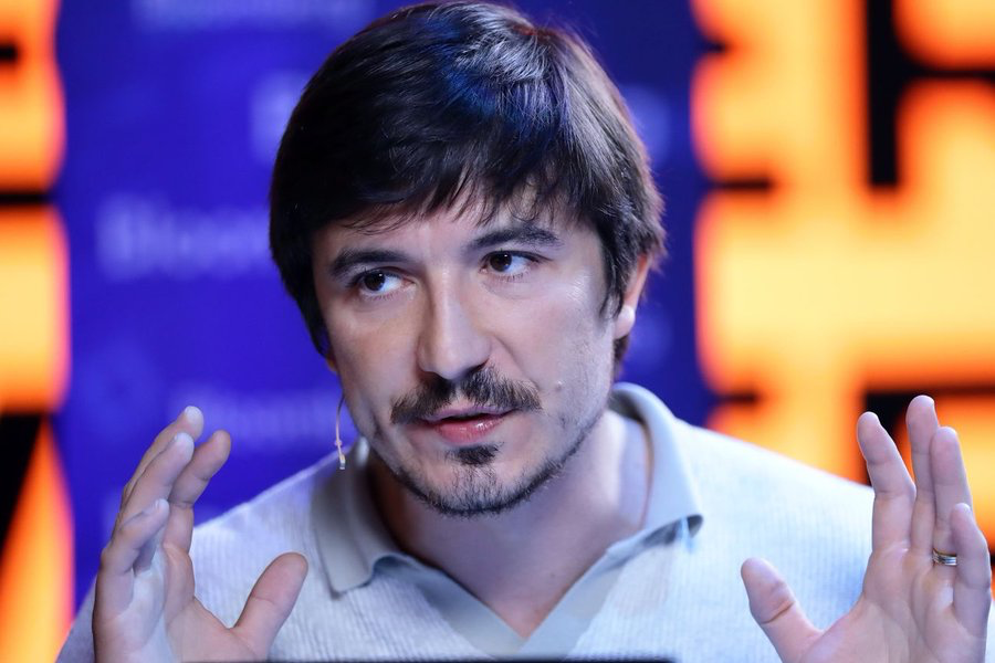 coinbureau's tweet photo. 🚨ROBINHOOD CHAIN TOKEN $INDEX SURGES 150%

The market cap of Robinhood Chain ecosystem token $INDEX has climbed above $18 million, as the token surges 150% over the past 24 hours.

The rally appears to have been fueled by Robinhood CEO Vlad Tenev’s latest comments inviting developers to integrate tokenized stocks and RWAs into their applications.

INDEX previously announced that it plans to use trading fees to purchase on-chain stock tokens and distribute them to INDEX holders.