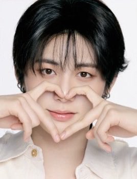 로피 tweet media