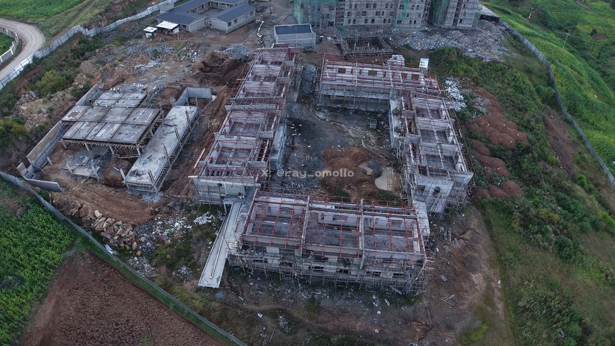 Terry_ke001's tweet photo. Kazi imekua ikifanyika Ol Kalou hata before hii by election ikue. 

This is the 220 unit Phase II of the Ol Kalou Township Affordable Housing Project and as you can see Sio nyumba zimeanza jana.

President William Ruto is delivering! All the best Samuel Muchina Nyaga. https://t.co/PumXD5mhK6
